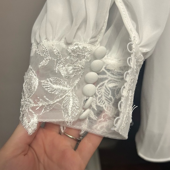 Azazie White Wedding Dress with Lace Details - Picture 4 of 5